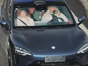 小米车主高速狂奔至230KMH，还传视频上网，被吊销驾照2年