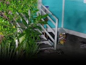 51岁泰国女子死在出租屋，前男友砍8刀，不满她生前脚踏6条船