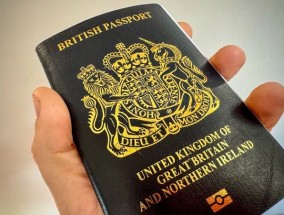 固执的英国人在35年前士力架巧克力棒的重大变革后仍在苦苦挣扎
